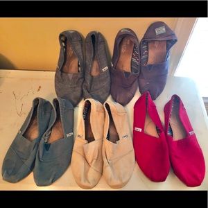 Tom’s women’s shoes. 5 pair. Size 9.